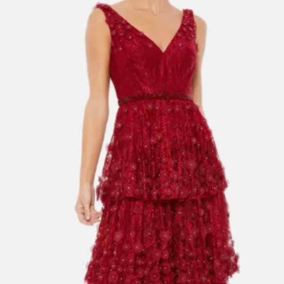 MAC DUGGAL 67710 FLORAL APPLIQUE RUFFLED TIERED SLEEVELESS V-NECK GOWN sz 8 - Picture 6 of 8